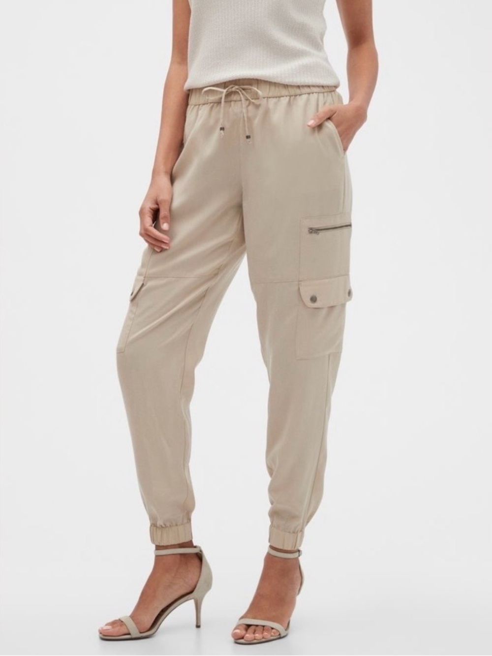 Banana Republic Factory Soft Tencil Cargo Jogger Pants Cream Tall S, NWT